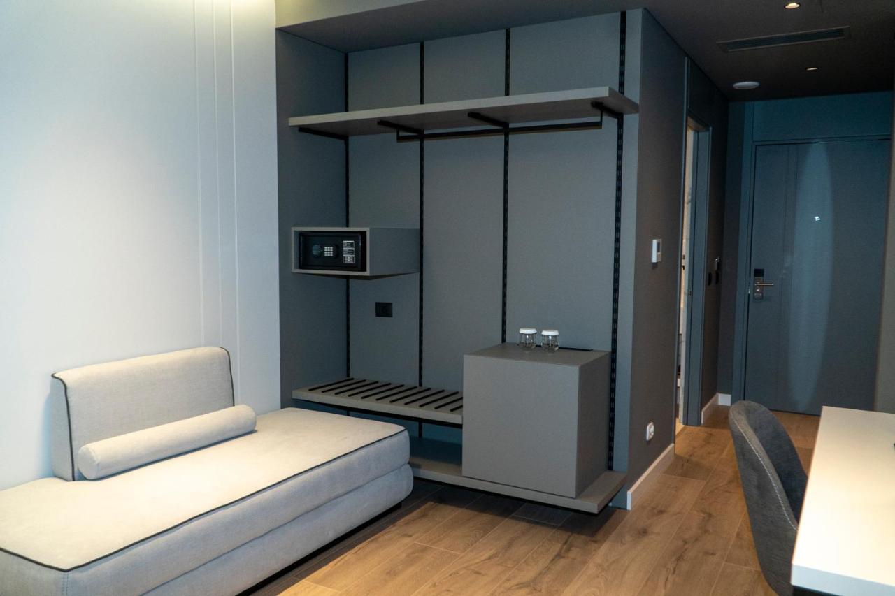 Center Hotel Saranda Kültér fotó