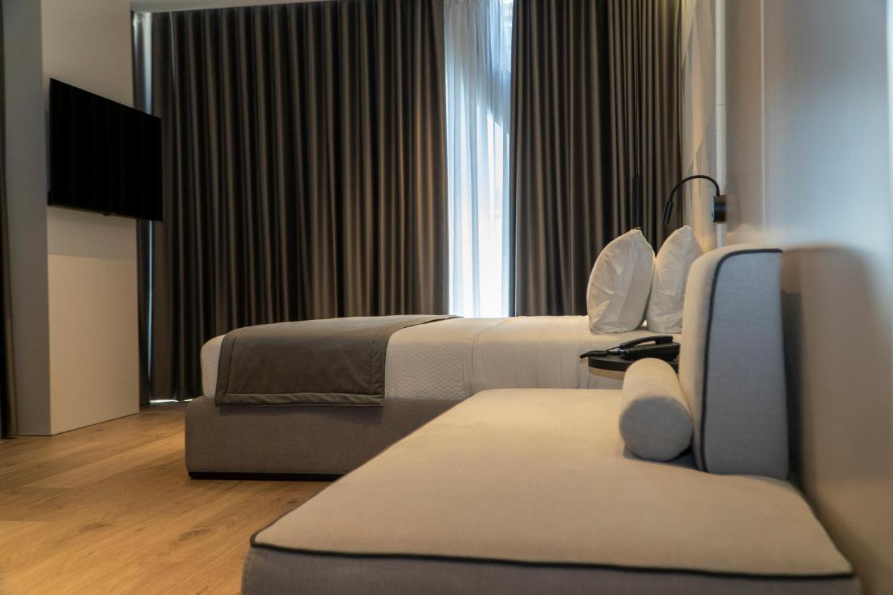 Center Hotel Saranda Kültér fotó
