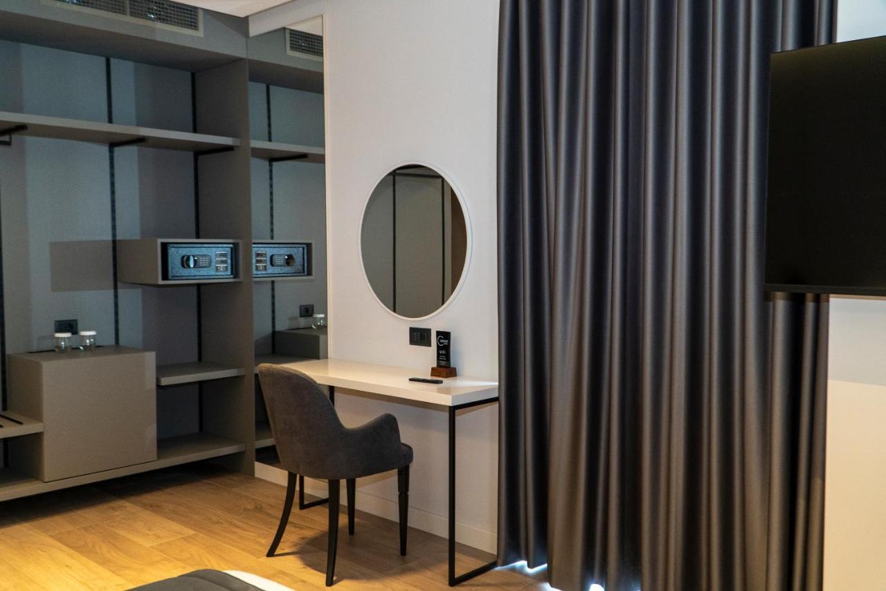 Center Hotel Saranda Kültér fotó